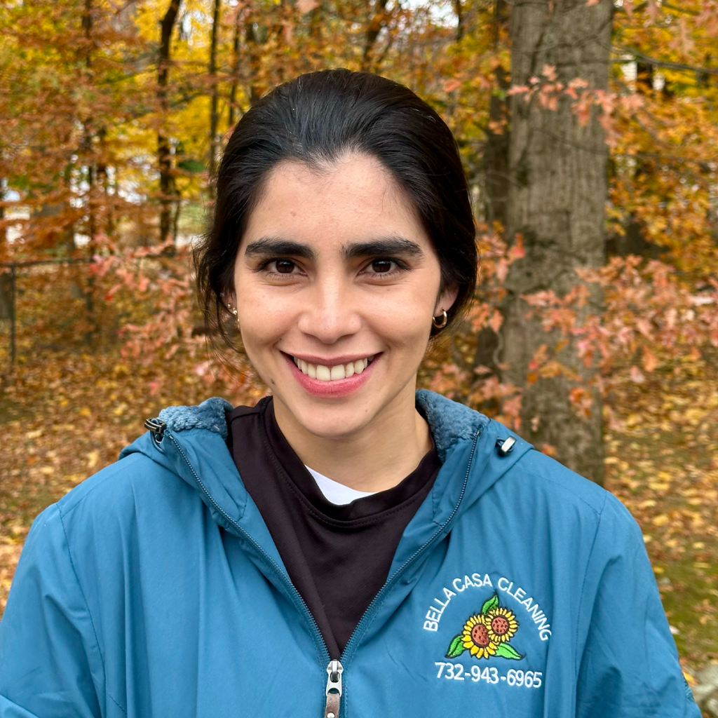 bella casa 4u commercial residential and realtor cleaning service team member 01